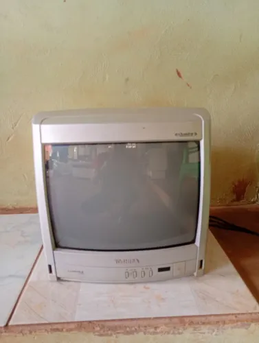 Televisão Toshiba 14 polegadas