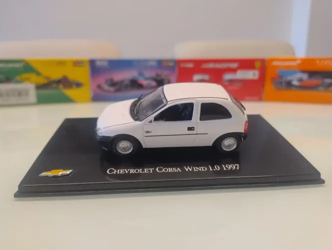 Miniatura Chevrolet Corsa Wind 1.0 1997 Salvat