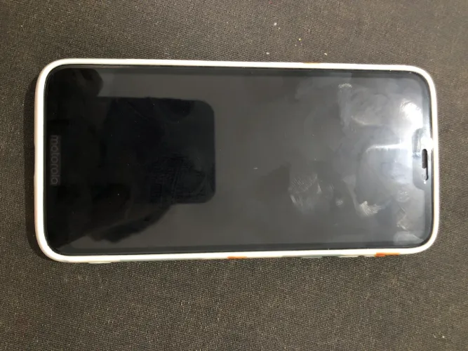 Vendo celular moto g7 power