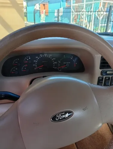 Ford F-250 Tropical 4.2 CE / CD Diesel TB 2004