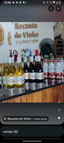Comércio de vinho, com moradia
