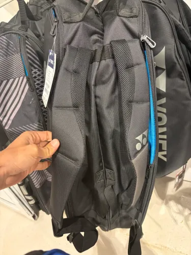 Raqueteira Yonex black 6x