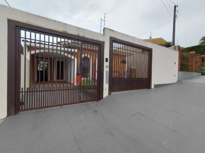 Casa no Jardim Santa Paula em São Carlos para Alugar