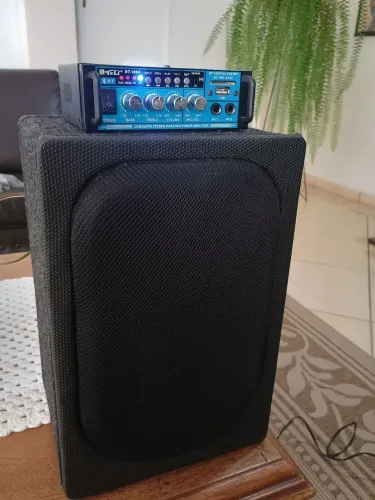 CAIXA DE SOM AMPLIFICADA