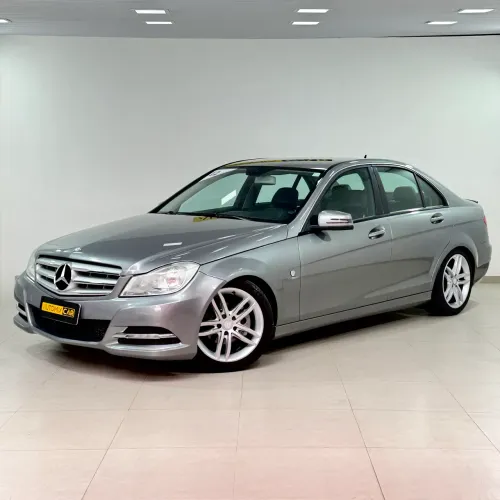 Mercedes-Benz C-180 CGI Classic 1.8 16V 156cv Aut. 2012