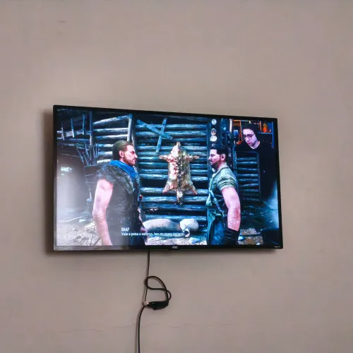 SMARTV AOC ROKU