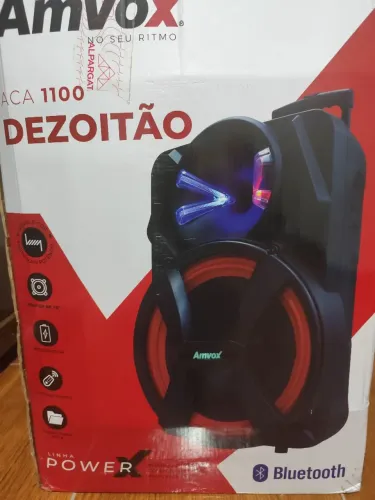 Caixa de som amvox 1100 dezoitão