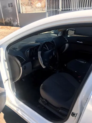 Hyundai HB20S C.plus/c.style 1.6 Flex 16V Mec.4p 2018