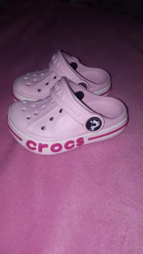 Crocs infantil menina