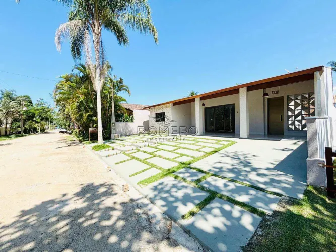 Casa de Condomínio com 5 quartos, Praia do Lázaro, Ubatuba - R$ 3.2 mi, Cod: 2929