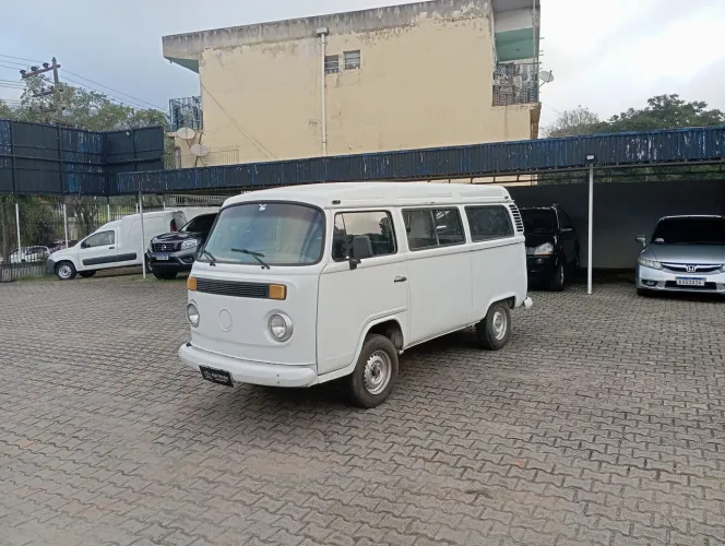 Volkswagen Kombi Standard/ Luxo/ Serie Prata 2002