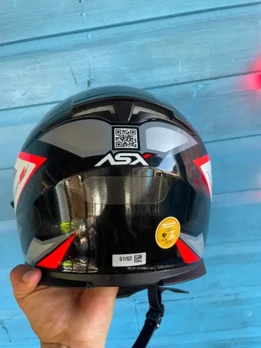 Capacete:ASX