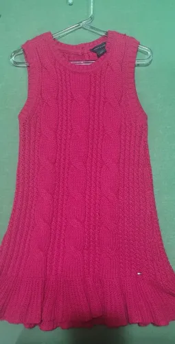 Vestido infantil em tricô