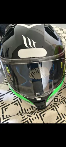 Capacete MT stinger 2 