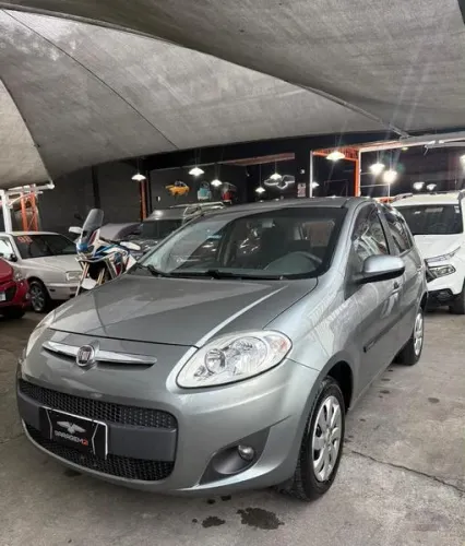 Fiat Palio Attractive 1.0 EVO Fire Flex 8V 5P 2013