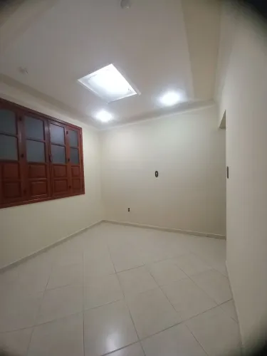 Aluga-se apartamento novo