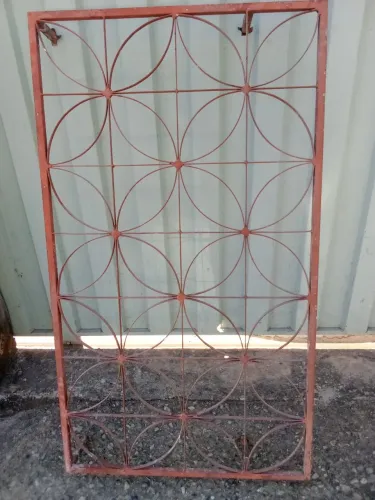 Vendo grande de ferro 5 por 480