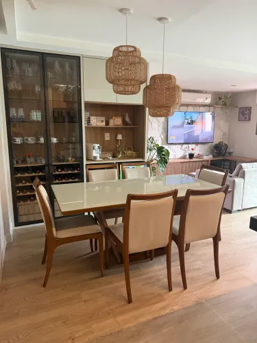 Mesa de jantar 6 lugares
