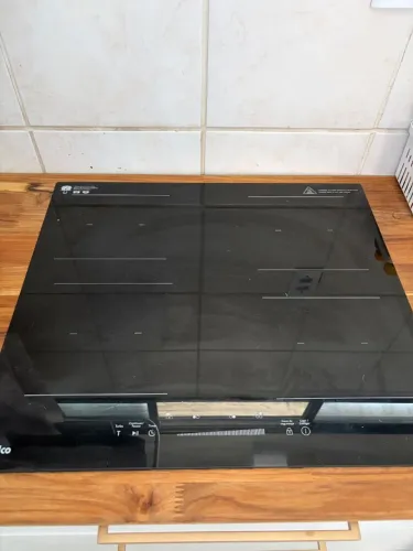 Cooktop fogao de Indução Philco PCTQ1 Função Turbo 220V 