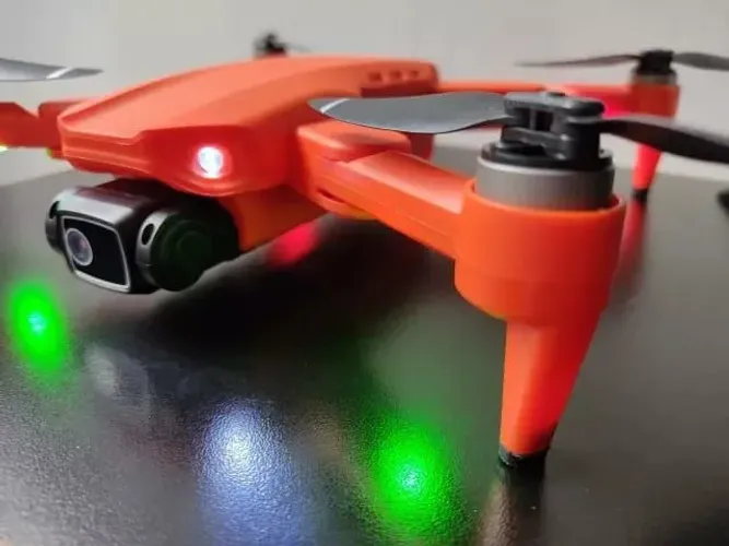 Drone semi novo