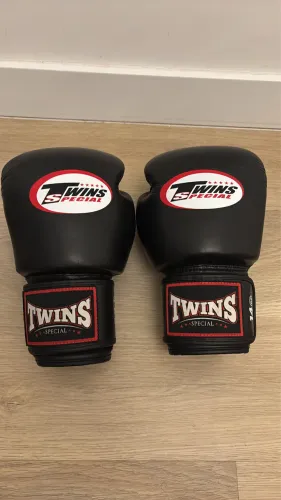Luva Twins 14oz + Caneleira Maximum