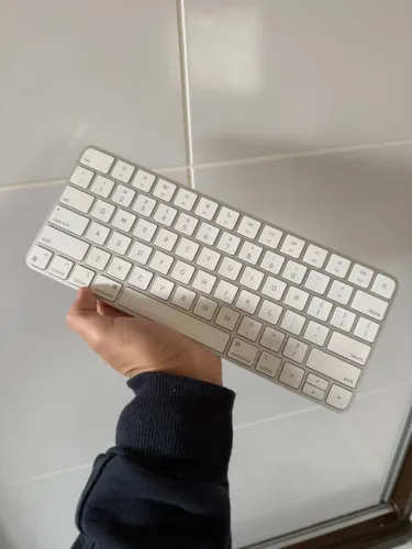 Teclado Apple A2450