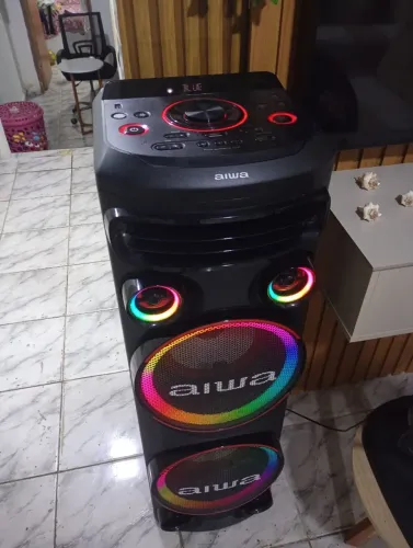 Caixa de som Aiwa 