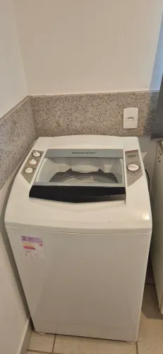 Máquina de lavar roupas - Brastemp / 9k.