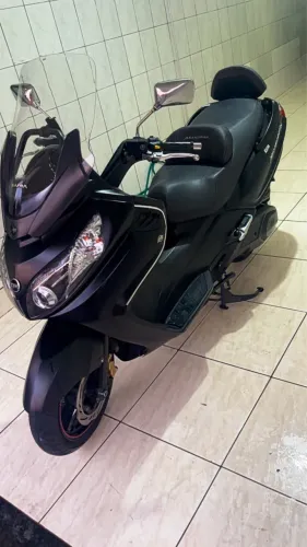 maxsym 400i