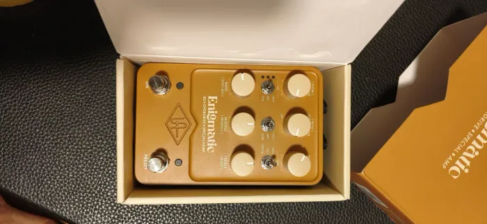 Pedal UAD Enigmatic em estado de zero!