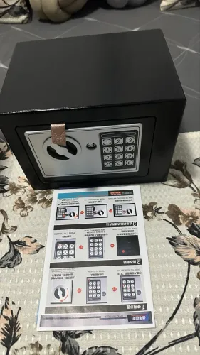 Cofre digital eletrônico novo na caixa