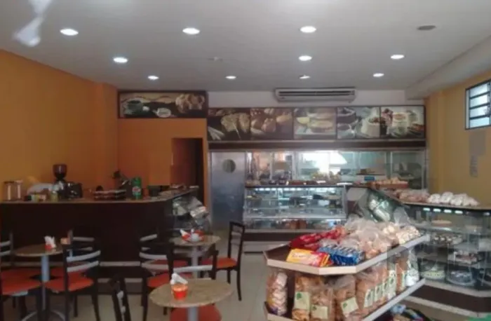 Ponto Comercial/Loja para Aluguel no Bairro Passo da Areia com 300 m² de Área Útil