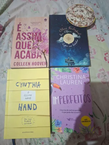 Livros para venda rapida, 1 livro novo, 3 semi novos.