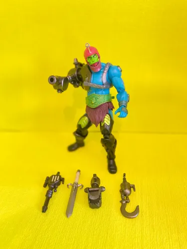 Masterverse Motu Trap Jaw (mandíbula) New Eternia