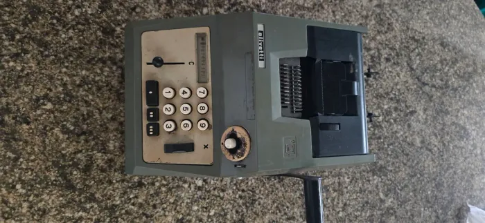 máquina de somar vintage Olivetti Summa Prima 20