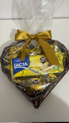 Cestas de Presentes - Chocolates ou Cosméticos A partir de 100,00