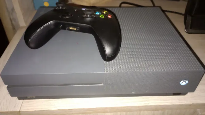 Xbox one s 500 Gb