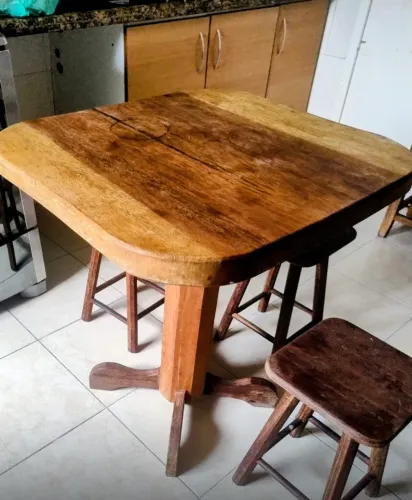 Mesa rústica
