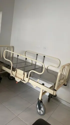Cama hospitalar + colchão pneumático