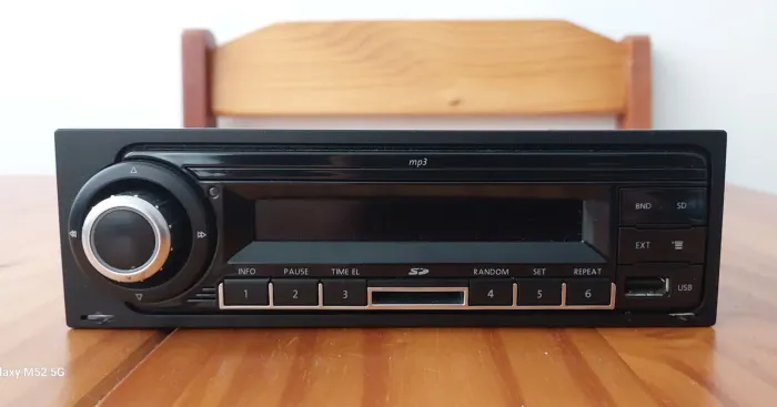 AUTO RÁDIO ORIGINAL VOLKSWAGEN INF1-LOW USB 