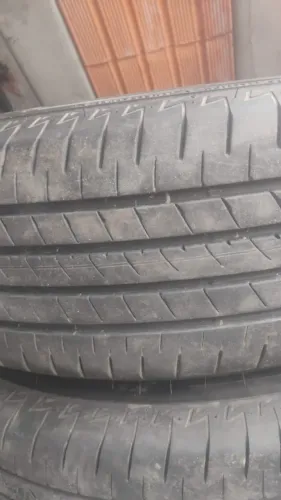 Pneus aro R16 ou completo com as rodas
