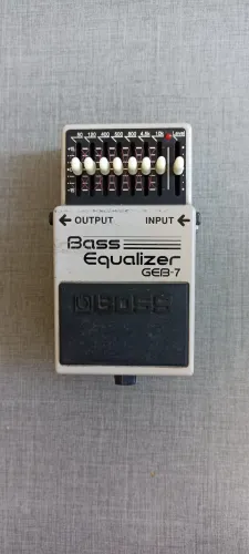 Pedal Boss GEB-7 Bass Equalizer (Equalizador para Contrabaixo) - Perfeito Estado!