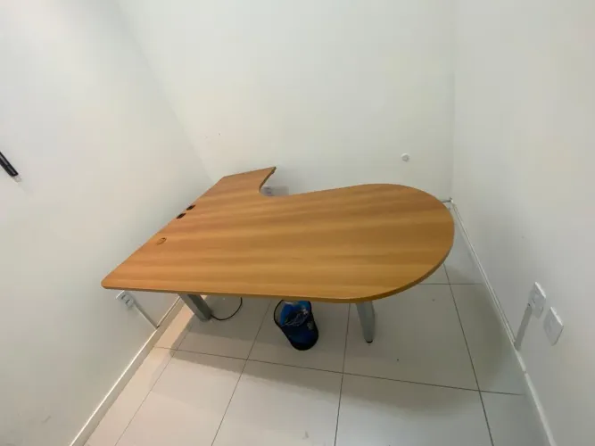 Mesa em L - mesa diretor/com gota para reunião