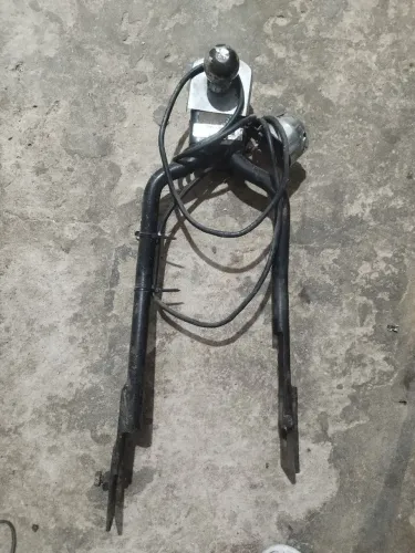 Suporte de reboque para moto bros