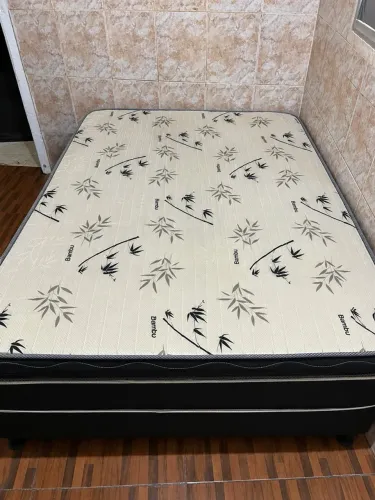 Cama box casal com colchão bambu