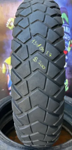 PNEU DE MOTO TRASEIRO VIPAL TR300 130/80-17 usado