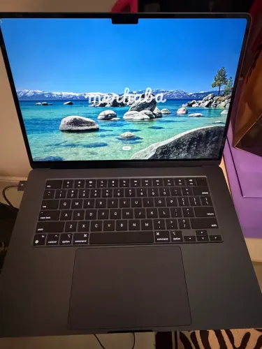 MacBook Air M3 15 Pol. 16gb - 512 gb