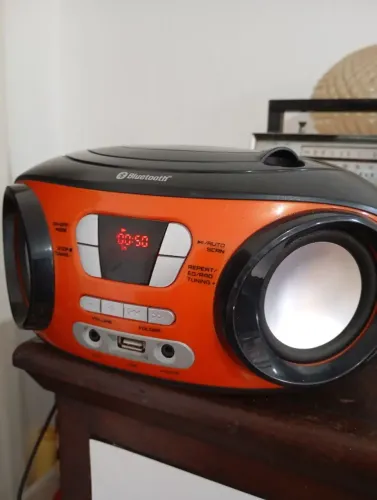 Rádio bluetooth Mundial funcionando tudo 