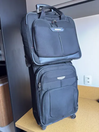 Conjunto de Mala + briefing samsonite