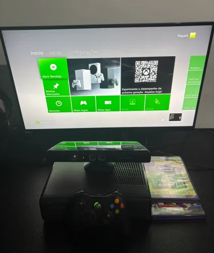 Xbox 360 Desbloqueado LTU 500GB com Kinect e 2 Jogos